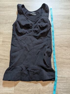 Cami Shaper Womens M Black Seamless Shaping Tank Top Nylon Stretch Compression